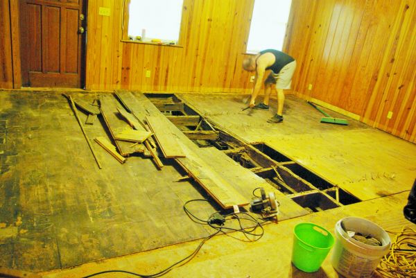 Subfloor Demolition in San Angelo